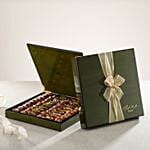 Bateel Green Wood Filled Dates Medium 960gms