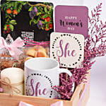 بوكس ورد مع هدايا يوم المرأة