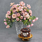 مزهرية ورود أمنيات مع كيكة