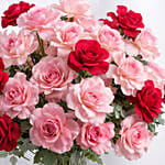 باقة من 50 وردة وردية في مزهرية زجاجية رائعة