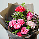 باقة ورد طبيعي متنوعة مع تغليف راقي