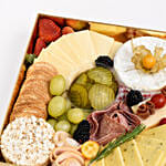 Small Cheese Box with Condiments