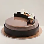 Luxurious Caramel Gold Fudge Half Cake