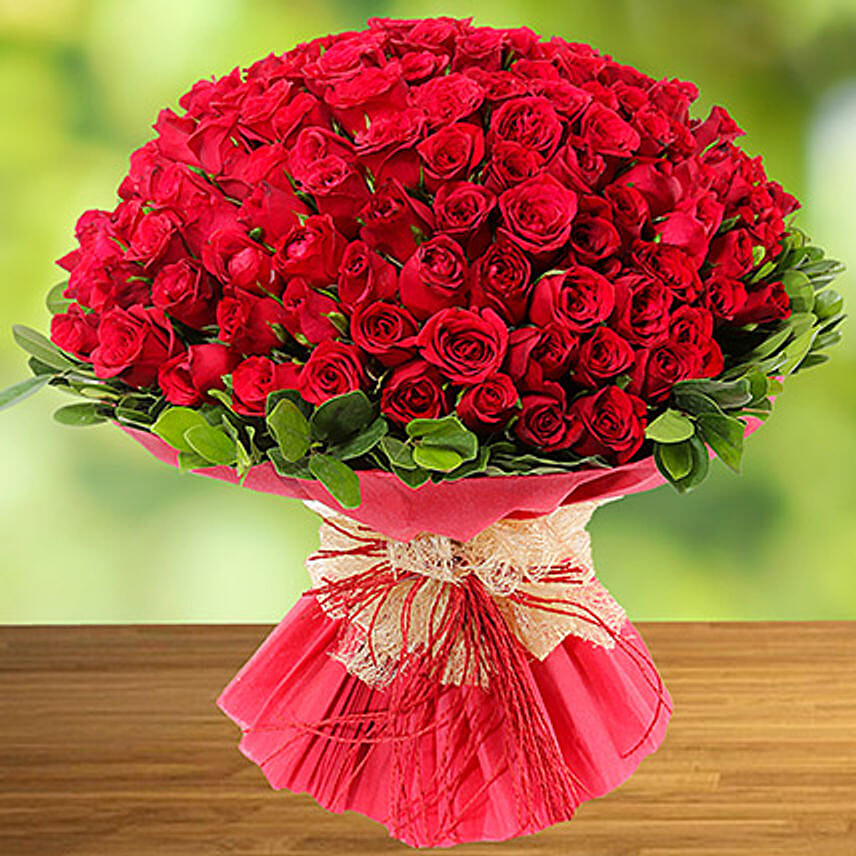 100 Red Roses Bunch: Send Flowers and Chocolates to Saudi Arabia