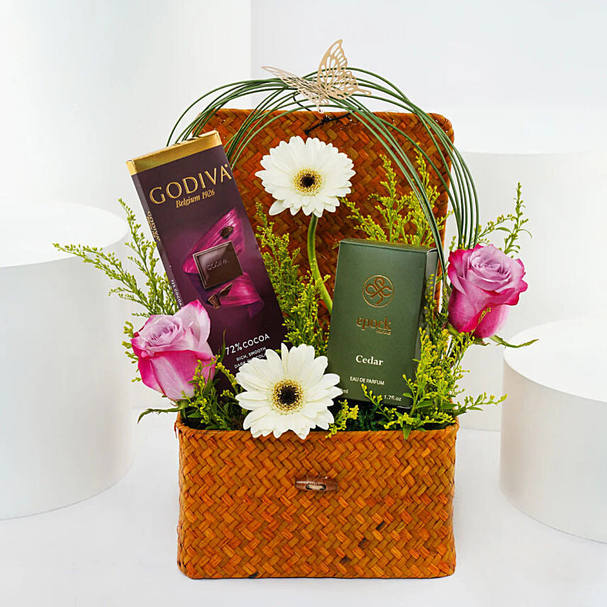 Delightful Roses With Epock Unisex Perfume N Godiva Combo: 