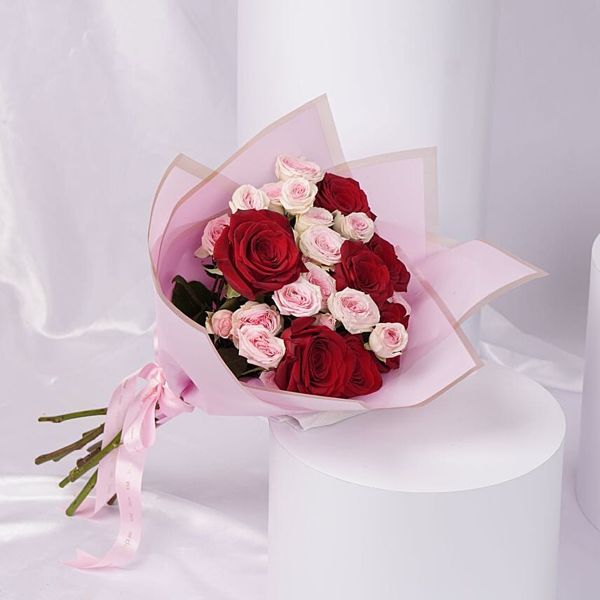 Pink N Red Rose Elegant Bouquet: Gift Delivery Jeddah