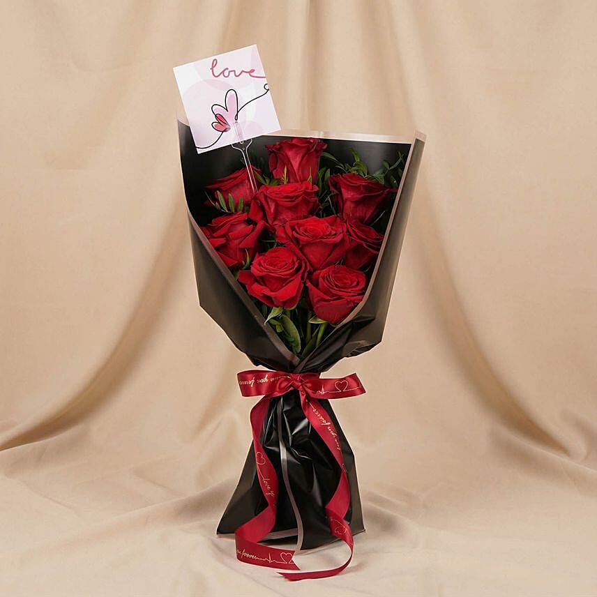 Love Tag Valentine Red Rose Flower Bouquet: Send Valentines Day Gifts to Saudi Arabia