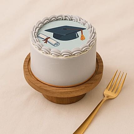 Success Bliss Graduation Mono Cake: Send Gifts to Saudi Arabia