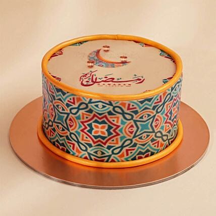 كيك شوكولاتة عزايم رمضان: هدايا رمضان في السعودية