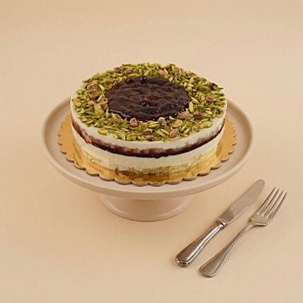 تشيز كيك بالفستق والرمان: هدايا رمضان في السعودية