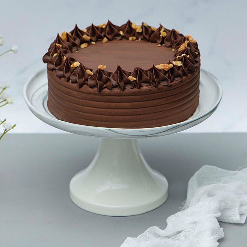 Crisply Walnut Chocolate Cake: Gift Delivery Singapore