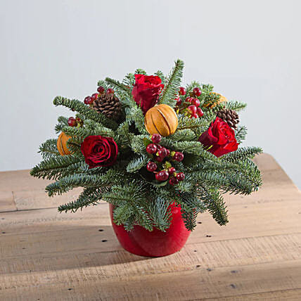 Christmas Table Arrangement: Flowers Delivery UK