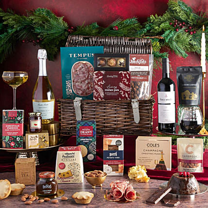 The Traditional Christmas Hamper: 