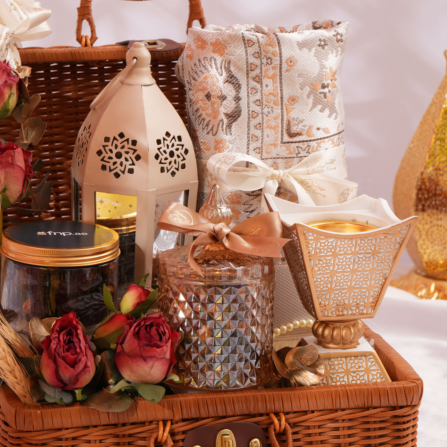 Order The Golden Collection Hamper Online | Same-Day Delivery UAE - Fnp.ae